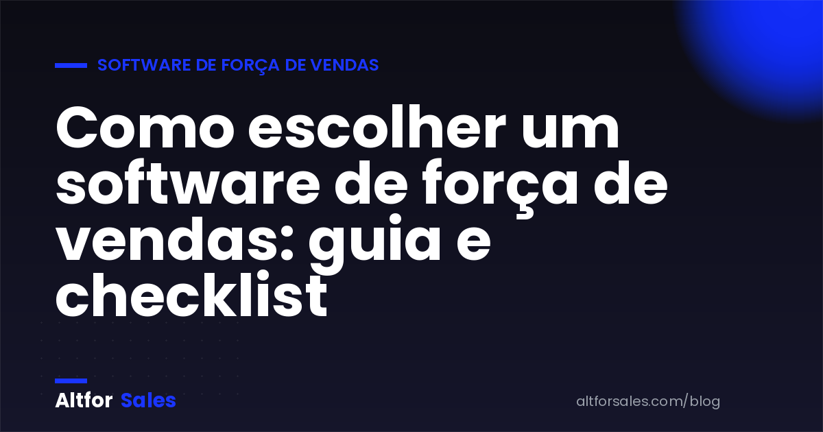 Gestor comparando opções de software de força de vendas
